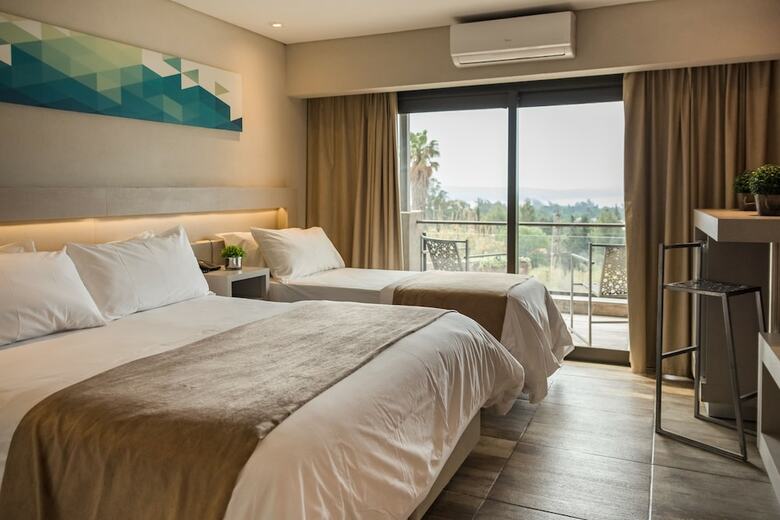 Hotel Eleton Resort & Spa
