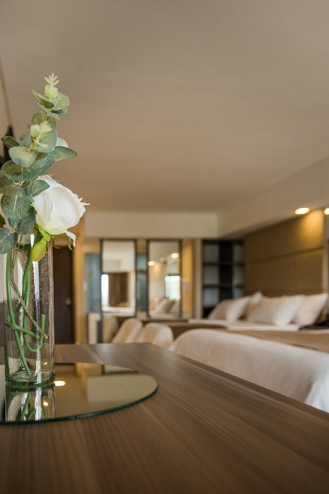 Hotel Eleton Resort & Spa