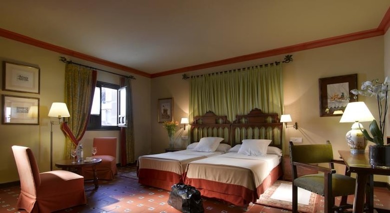 Hotel Parador De �beda
