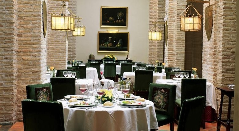 Hotel Parador De Olite