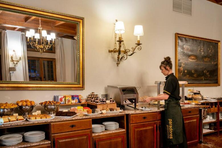 Hotel Parador de Ver�n
