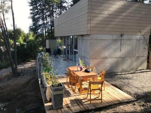 Lodge Casa Moderna En El Bosque Y Monta�a