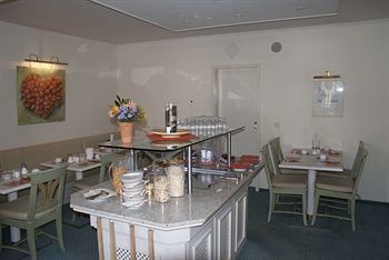 Entr�e Gro� Borstel Garni Hotel