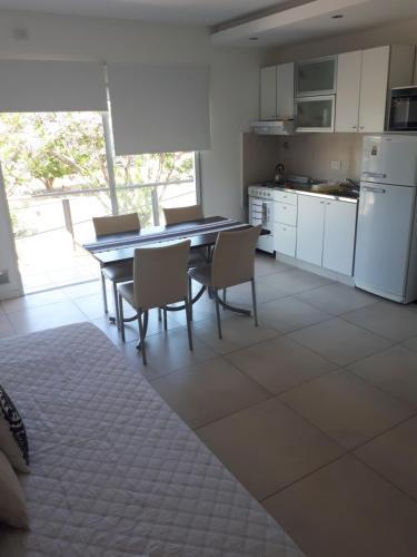Apartamento Frente Al R�o