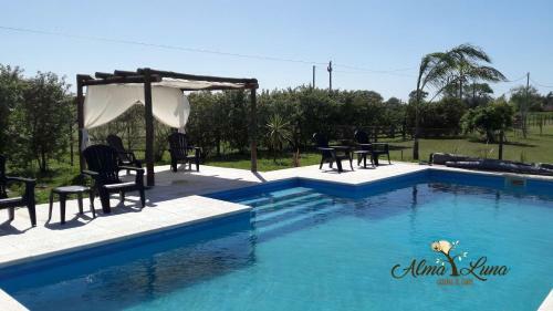 Apartamento Alma Luna Caba�as De Campo