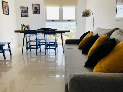 Aloha Luxury Apartment