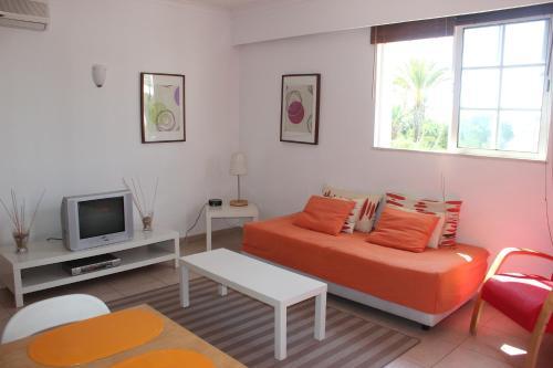 Aqua Mar Aparthotel