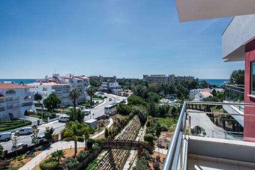 Areias Village Beach Suite Hotel