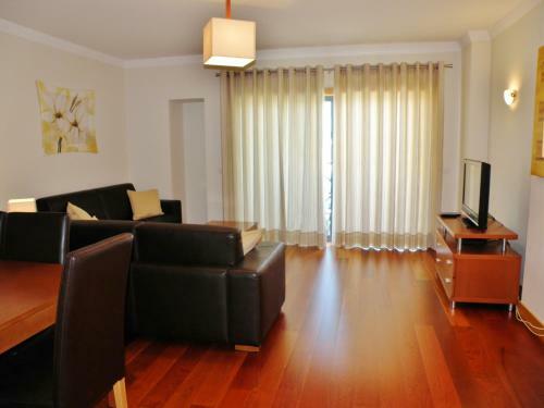 Apartamento T2 Corcovada 1�andar Vista Piscina