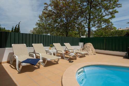 Sunflower Villa - Blue Sea