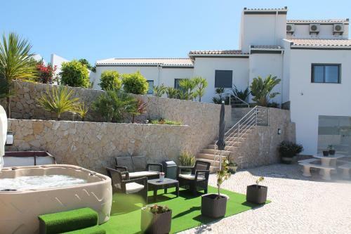 Hostal Sunfield Guest House