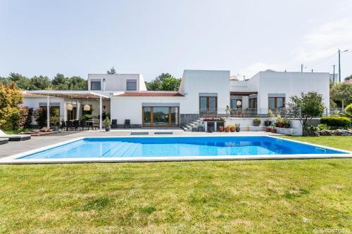 Galamares Villa In Sintra