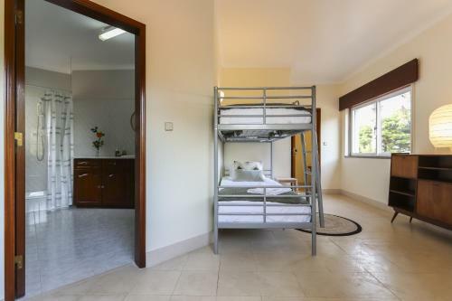Sintra Villa With Pool By Homing
