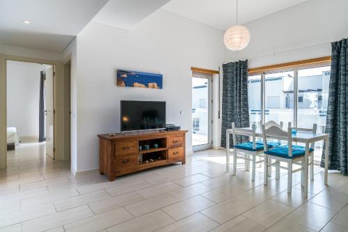 Bmyguest - Santa Luzia Beach Apartments