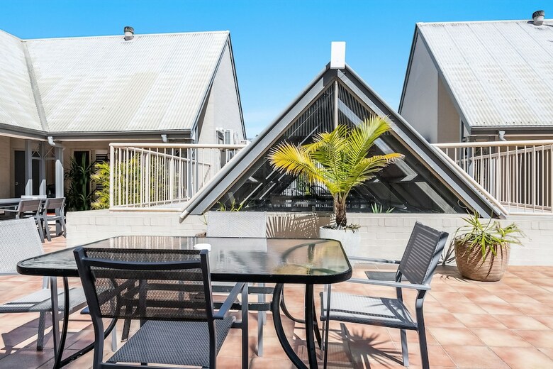 Hotel Byron Central Apartments