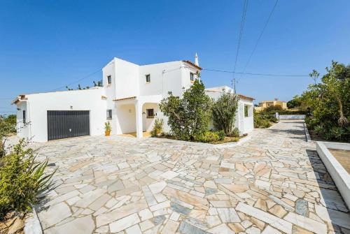 Porches Villa Sleeps 6 Air Con Wifi