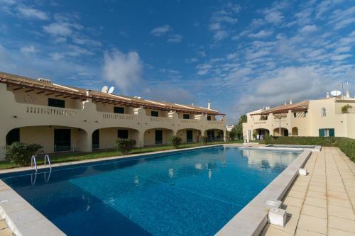 Apartamento Akisol Armacao Pera Relax III