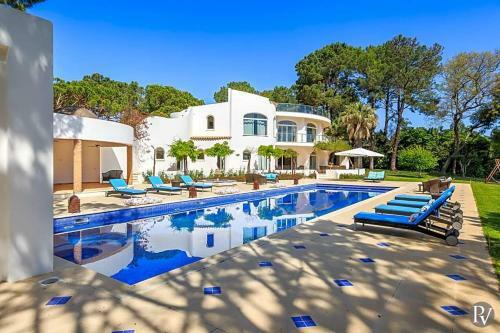 Quinta Do Lago Villa Sleeps 16 Pool Air Con Wifi