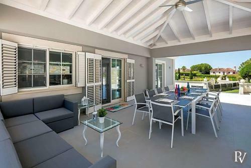Quinta Do Lago Villa Sleeps 10 Pool Air Con Wifi