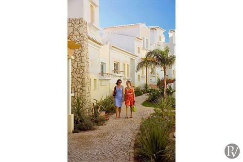 Salema Villa Sleeps 4