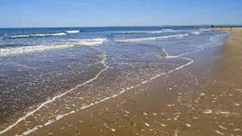 Apartamento Cousy House - 275 Mt From Monte Gordo Beach