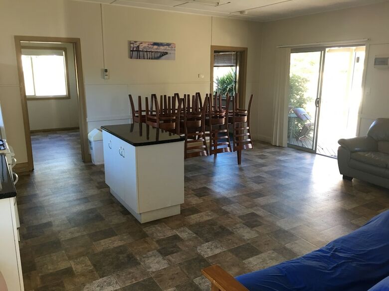 Hotel Kickback Cottages