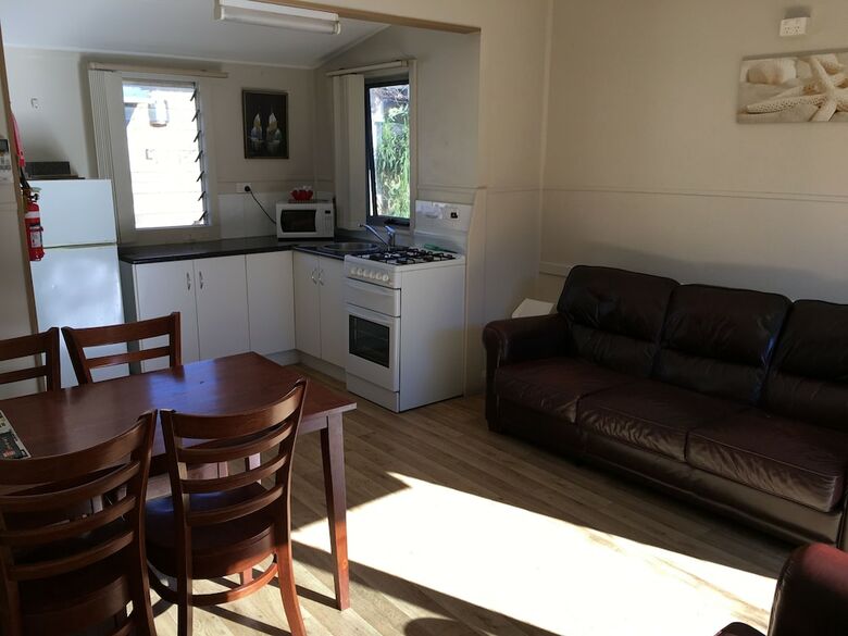 Hotel Kickback Cottages