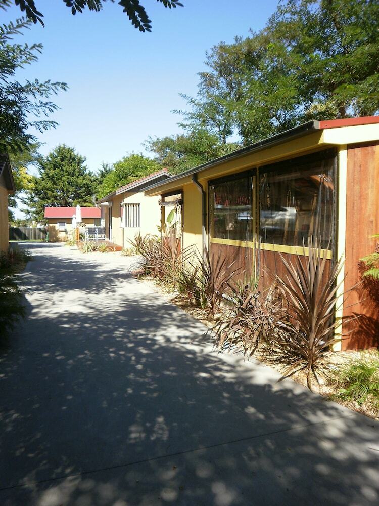 Hotel Kickback Cottages