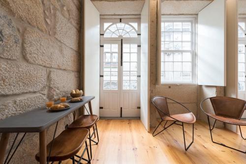 Lovelystay - Rico's Apartment - Almada 2� F