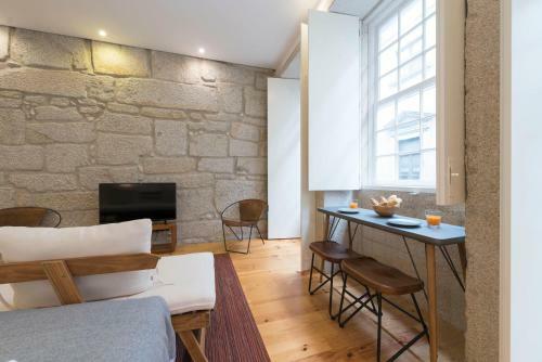 Lovelystay - Rico's Apartment - Almada 2� F