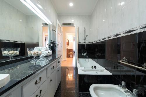 Bmyguest - Family Central Apartment