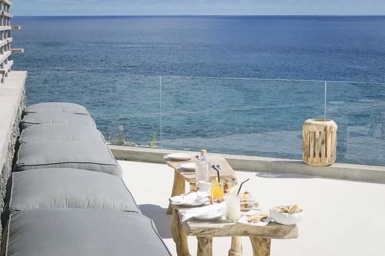 Hotel White Exclusive Suites & Villas