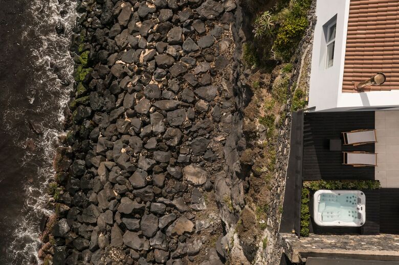 Hotel White Exclusive Suites & Villas