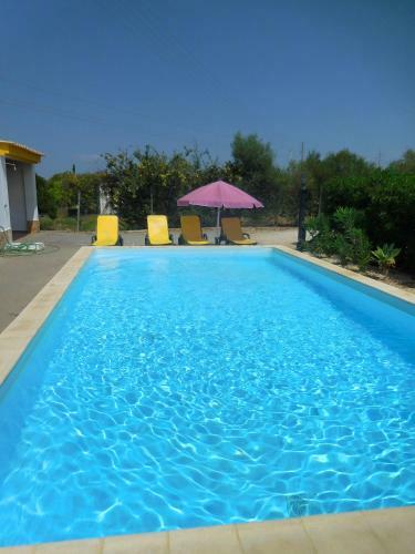 Quinta De S�o Jo�o - By Portugalferias
