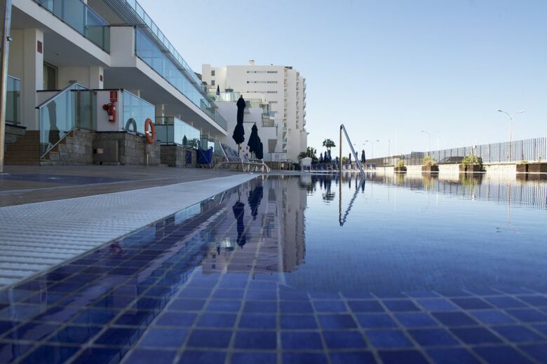 Aparthotel Morasol Suites