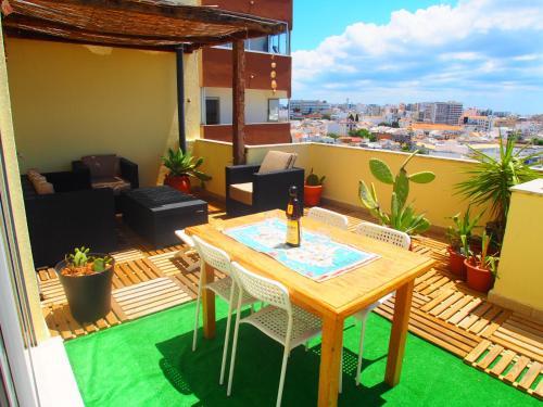 Ria Terrace Apartment III