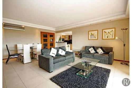 Carvoeiro Apartment Sleeps 2 Air Con Wifi