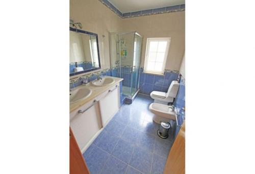 Praia Do Carvoeiro Villa Sleeps 6 Pool