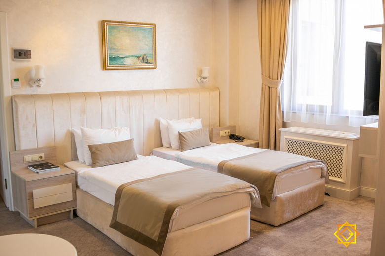 Hotel Ganjali Plaza