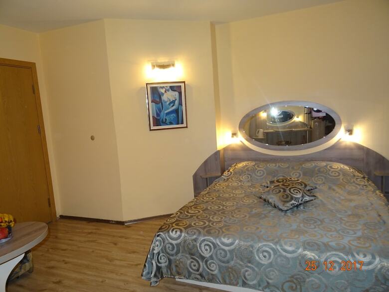 Hotel Color