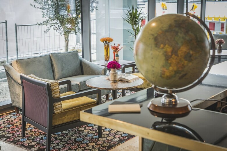 Henri Hotel D�sseldorf Downtown
