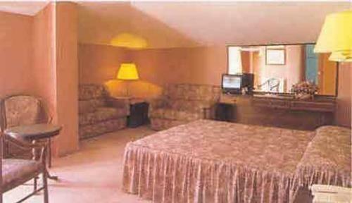 Montjoi By Brava Hoteles