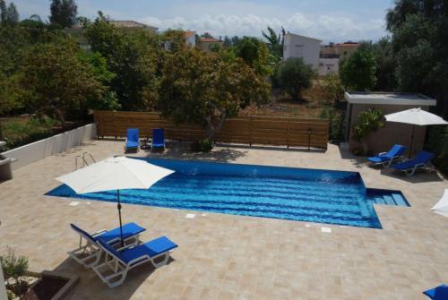 Deborah's Villa