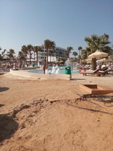 Apartamento Sunshine Apts, Two Bedroom , Free Internet, No 3