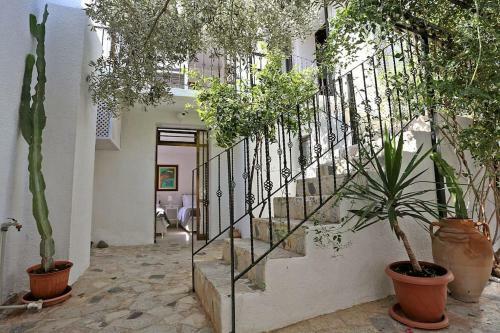 Lusignans Guest House