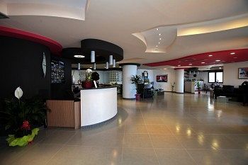 Tus' Hotel