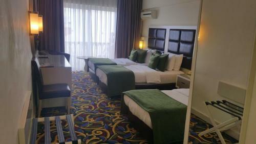 Hotel Oscar Boutique & Casino