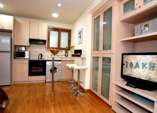 Ithaki Phinikoudes Apartment 307