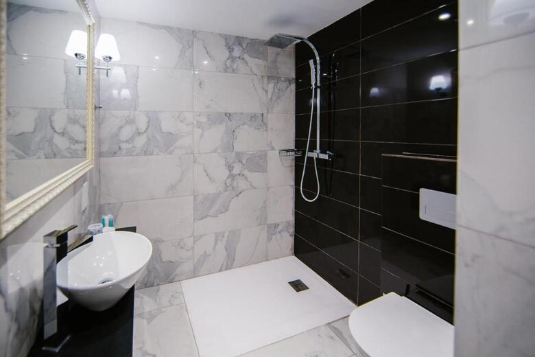 Qbic City Hotel
