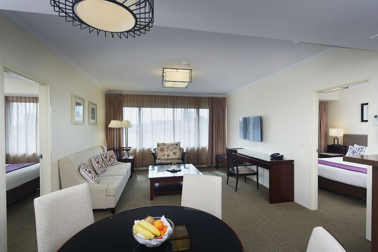 Hotel Esplanade River Suites